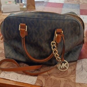 Michael Kors Signature Tan Purse